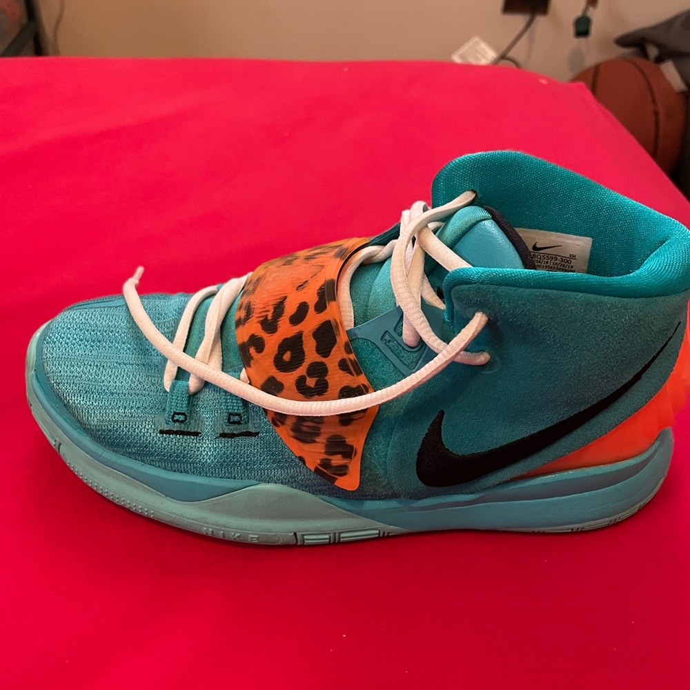 Kyrie 6